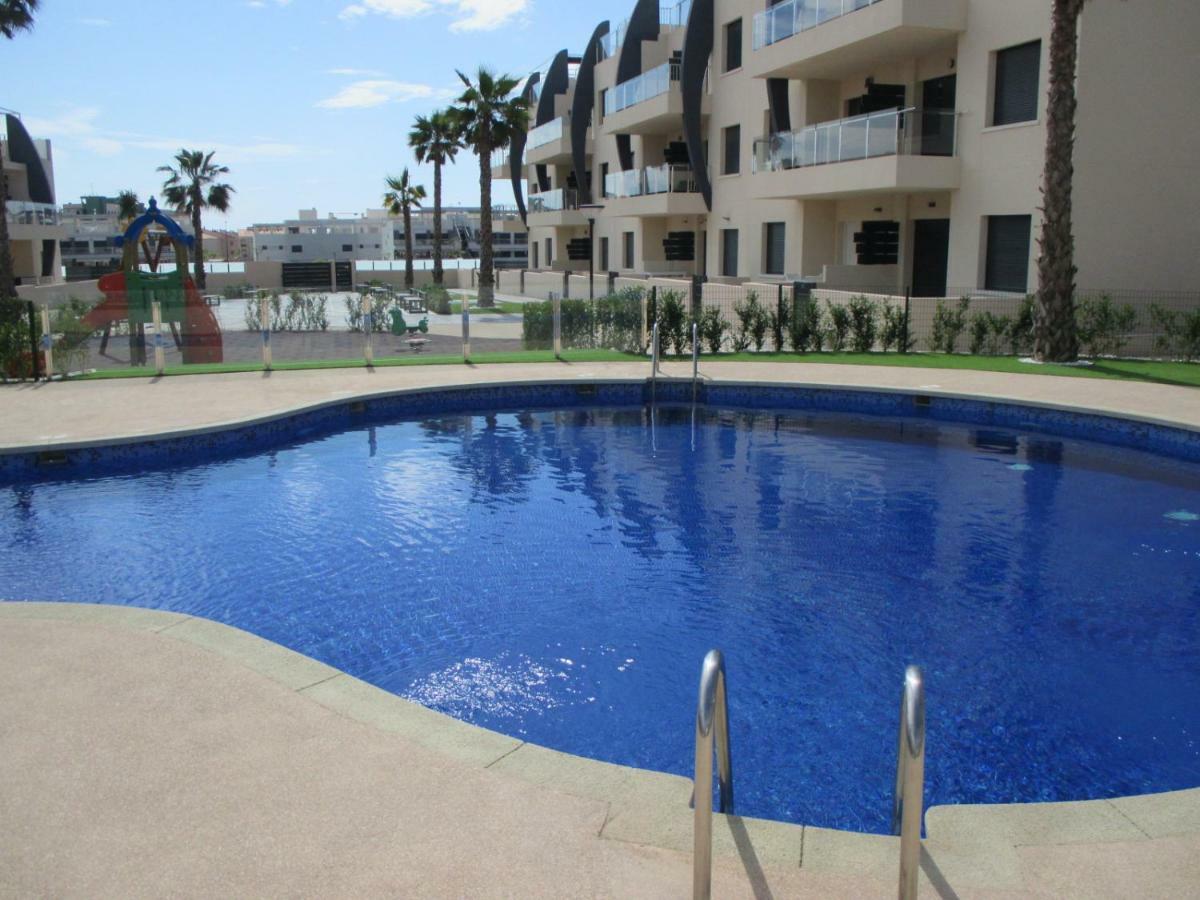 Апартаменты Playa Elisa Bay Пилар де ла Горадада Экстерьер фото