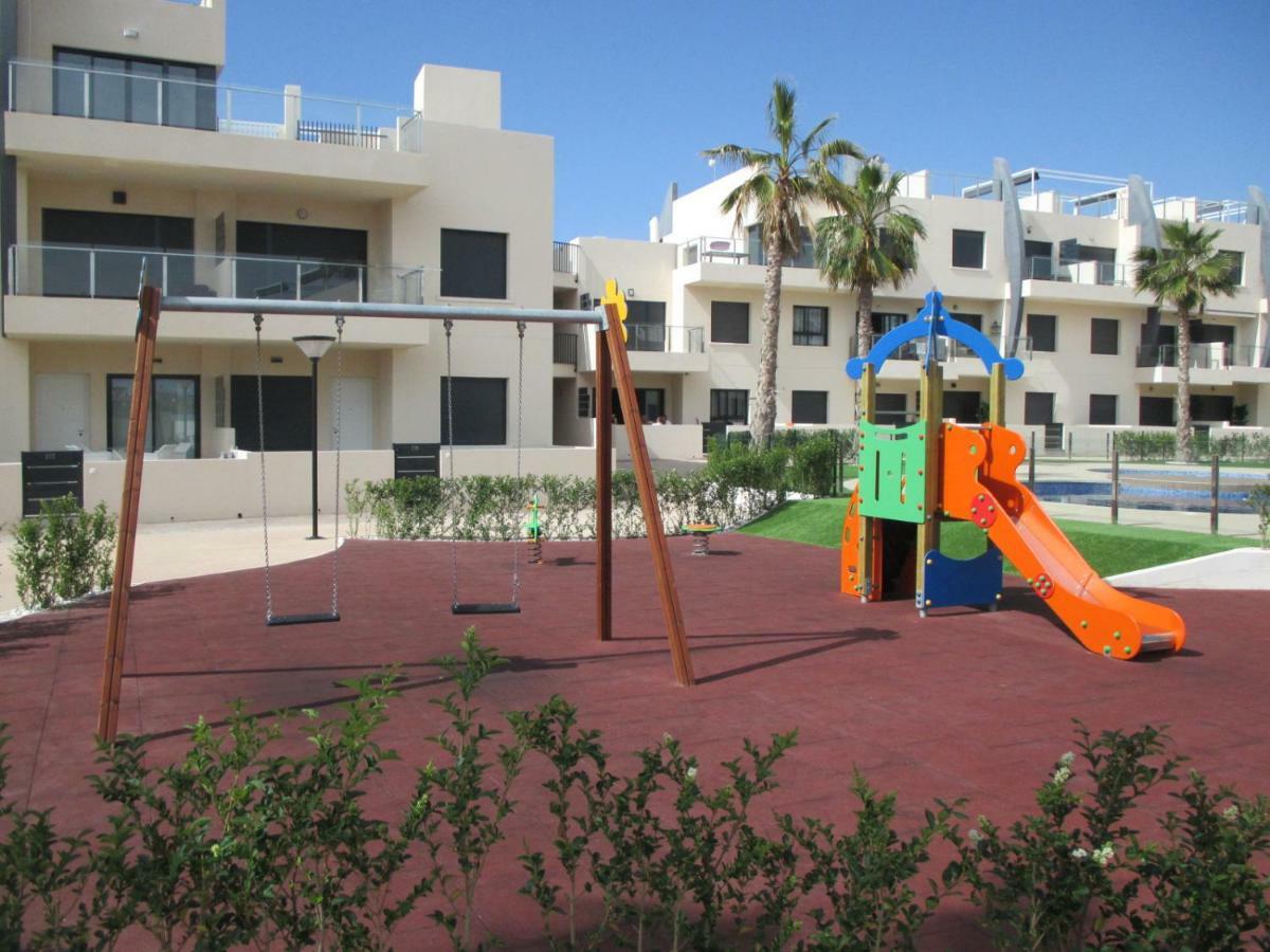 Апартаменты Playa Elisa Bay Пилар де ла Горадада Экстерьер фото