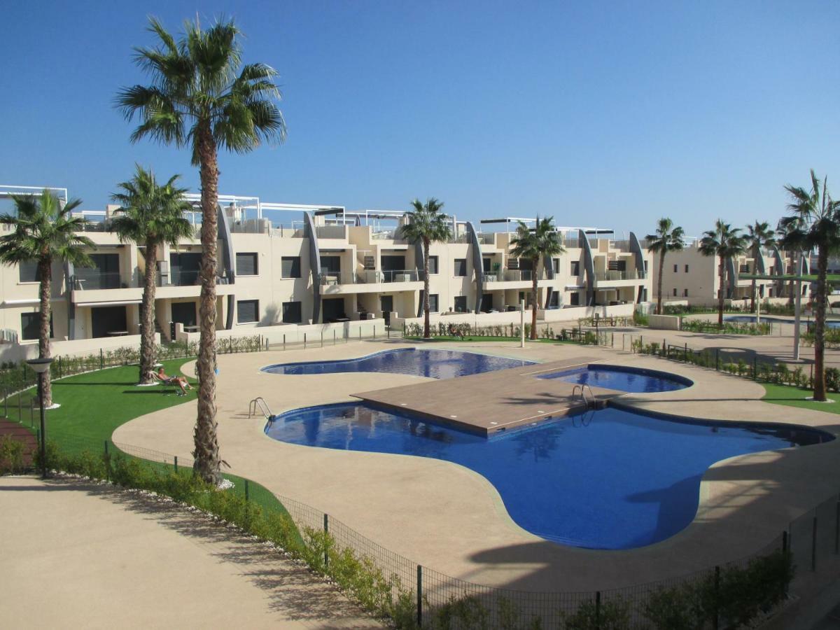 Апартаменты Playa Elisa Bay Пилар де ла Горадада Экстерьер фото
